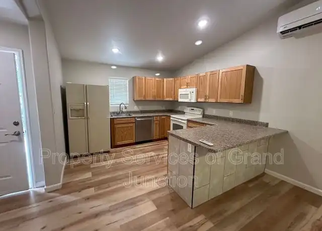 Property at 1346 Texas Ave Unit B, Grand Junction, CO, 81501, 2 beds, 1 bath, [object Object]