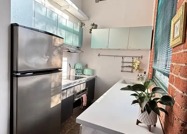 Property at 25 Grand St, Norwalk, CT, 06851, 1 bed, 1 bath, [object Object]