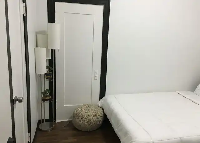 Property at St. Moritz Apartments LLC - 5849 W Sunset Blvd, Los Angeles, CA, 90028, 0 beds, 1 bath, [object Object]