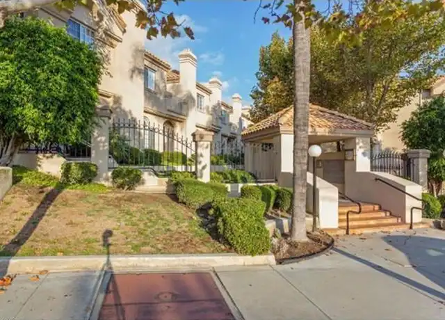 Property at 4520 Pennsylvania Ave #117, La Crescenta, CA, 91214, 3 beds, 2.5 baths, [object Object]