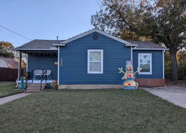 Property at 220 W College St Unit NA, Lewisville, TX, 75057, 3 beds, 2 baths, [object Object]