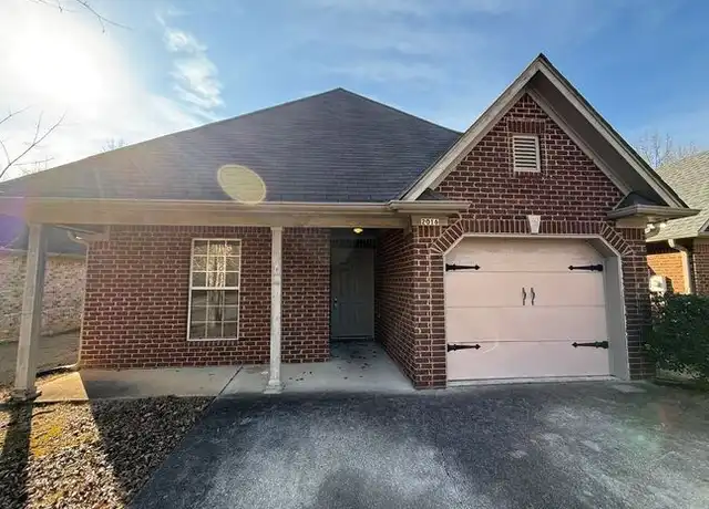 Property at 2016 Willow Glenn Dr, Birmingham, AL, 35215, 3 beds, 2 baths, [object Object]