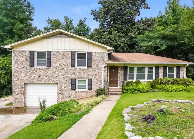 Property at 2812 4th Pl NW, Center Point, AL, 35215, 3 beds, 2 baths, [object Object]