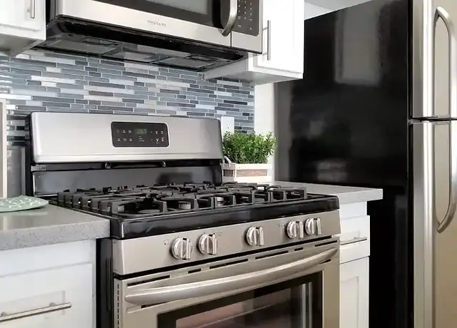 Property at Emerson Townhomes - 8600 Emerson Ave, Los Angeles, CA, 90045, 2 beds, 2 baths, [object Object]