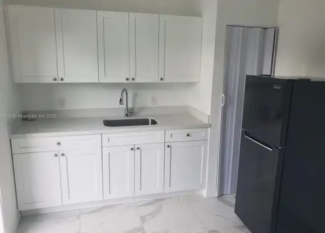 Property at 1718 SW 57th Ave Unit 5, West Park, FL, 33023, 1 bed, 1 bath, [object Object]