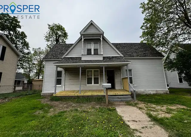 Property at 908 S Farwell St Unit FA908X, Eau Claire, WI, 54701, 3 beds, 1 bath, [object Object]