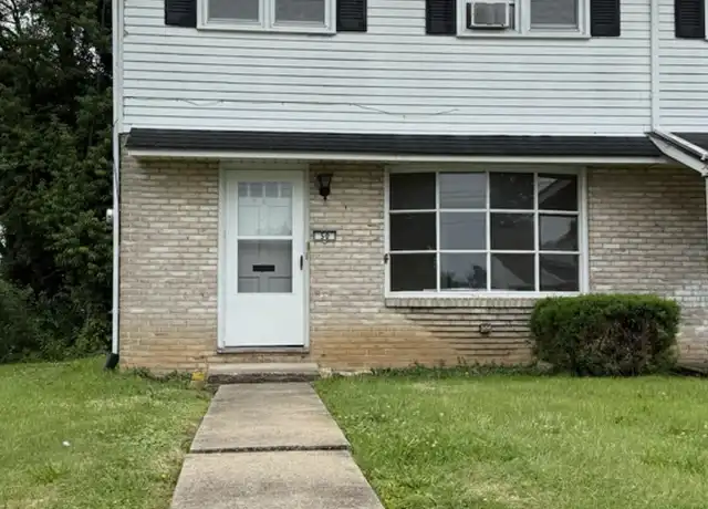 Property at 50 F St, Carlisle, PA, 17013, 3 beds, 1 bath, [object Object]