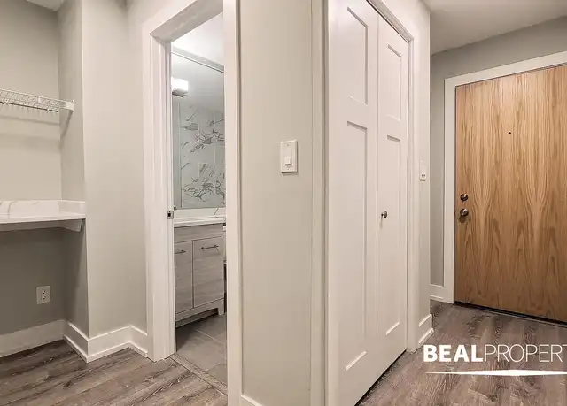 Property at 445 W Barry Ave, Chicago, IL, 60657, 0-2 beds, 1 bath, [object Object]