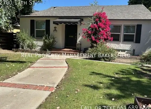 Property at 2700 17th St, Bakersfield, CA, 93301, 3 beds, 2 baths, [object Object]