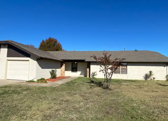 Property at 2310 W Ithica St, Broken Arrow, OK, 74012, 2 beds, 1 bath, [object Object]