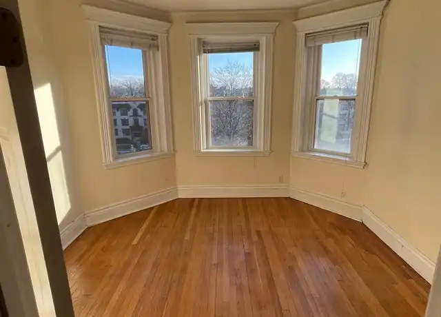 Property at 1717 Commonwealth Ave, Boston, MA, 02135, 4 beds, 1.5 baths, [object Object]