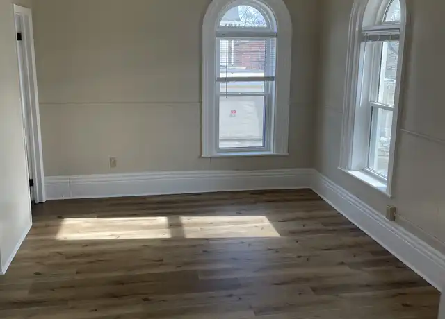 Property at 9 North St Unit 6, Hillsdale, MI, 49242, 0 beds, 1 bath, [object Object]