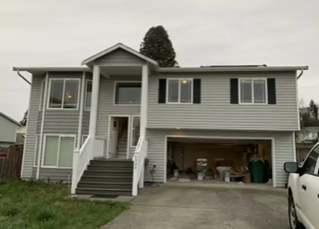 Property at 4923 61st Dr NE Unit 1, Marysville, WA, 98270, 4 beds, 3 baths, [object Object]