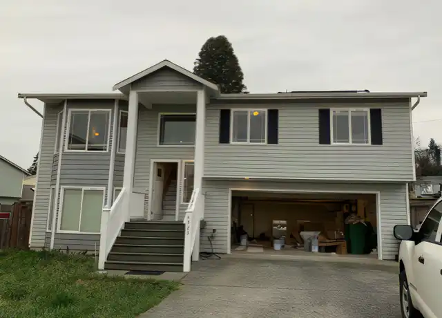 Property at 4923 61st Dr NE Unit 1, Marysville, WA, 98270, 4 beds, 3 baths, [object Object]