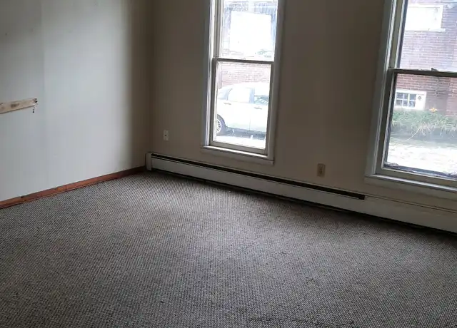 Property at 2525 Broadway St Unit 2525, Toledo, OH, 43609, 1 bed, 1 bath, [object Object]