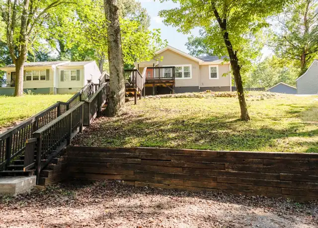 Property at 712 Woodlawn Dr, Clarksville, TN, 37040, 3 beds, 2 baths, [object Object]