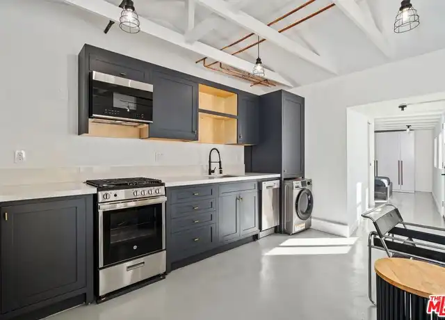 Property at 1034 Bay St Unit C, Santa Monica, CA, 90405, 1 bed, 1 bath, [object Object]