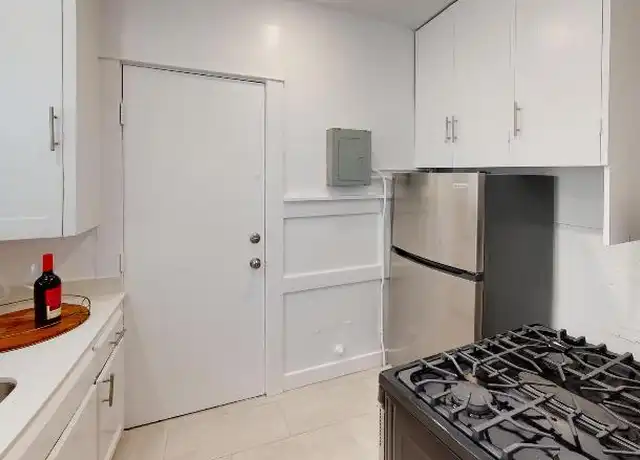 Property at 11676 Darlington Ave, Los Angeles, CA, 90049, 0 beds, 1 bath, [object Object]