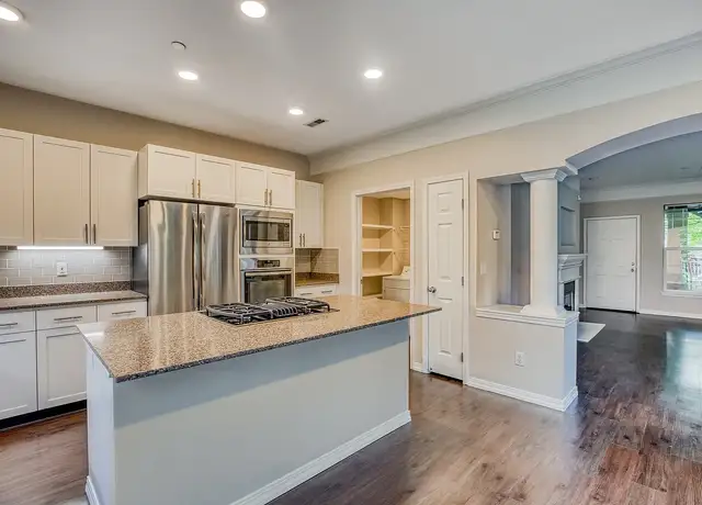 Photo of 2128 Shy Bear Way NW, Issaquah, WA 98027