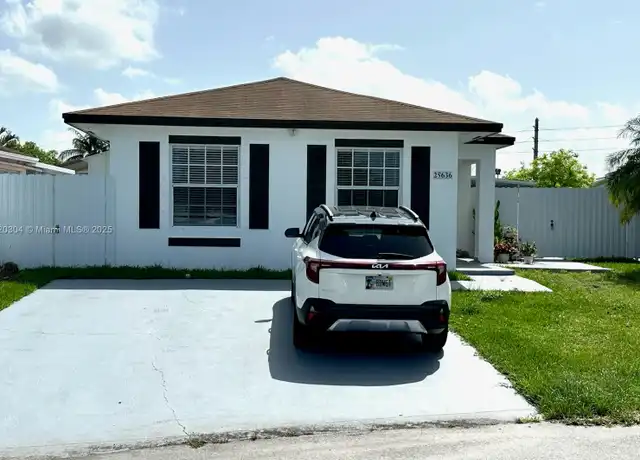 Property at 25636 SW 125th Pl Unit 2, Homestead, FL, 33032, 1 bed, 1 bath, [object Object]