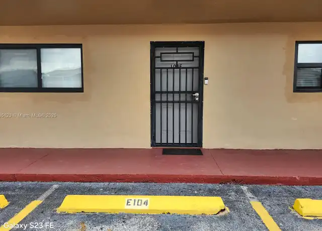 Property at 2325 W 60th St Unit E104, Hialeah, FL, 33016, 2 beds, 2 baths, [object Object]