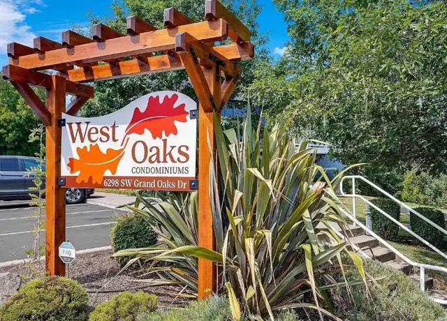 Property at 6298 SW Grand Oaks Dr Apt B202, Corvallis, OR, 97333, 1 bed, 1 bath, [object Object]