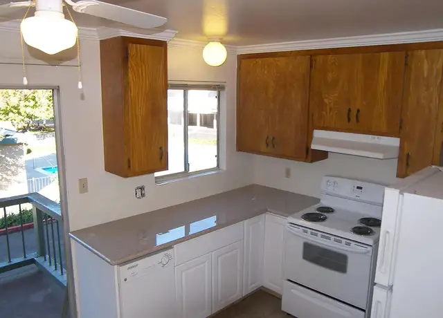 Photo of 1020 N Camino Alto, Vallejo, CA 94589