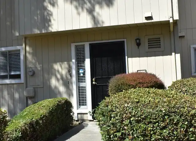 Property at 108 Arcadia Dr, Vacaville, CA, 95687, 2 beds, 1.5 baths, [object Object]
