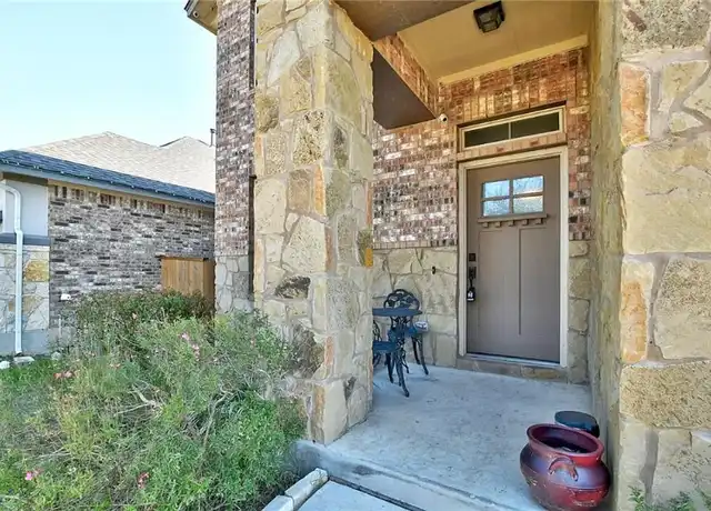 Property at 694 Oyster Crk Unit 1, Buda, TX, 78610, 1 bed, 1 bath, [object Object]