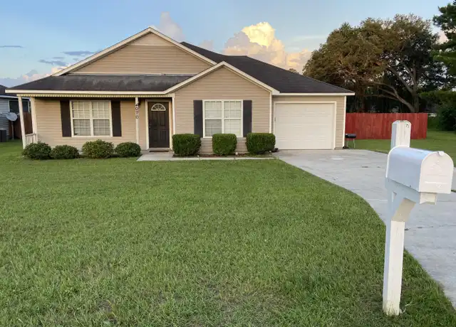 Property at 4070 Forrest Run Cir, Valdosta, GA, 31605, 3 beds, 2 baths, [object Object]