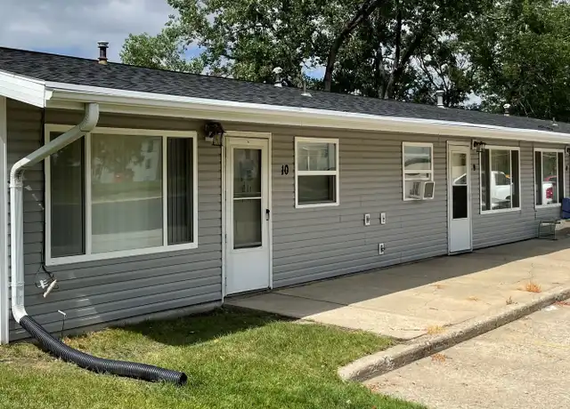 Property at 600 Maple St Unit 004, Minot, ND, 58701, 2 beds, 1 bath, [object Object]