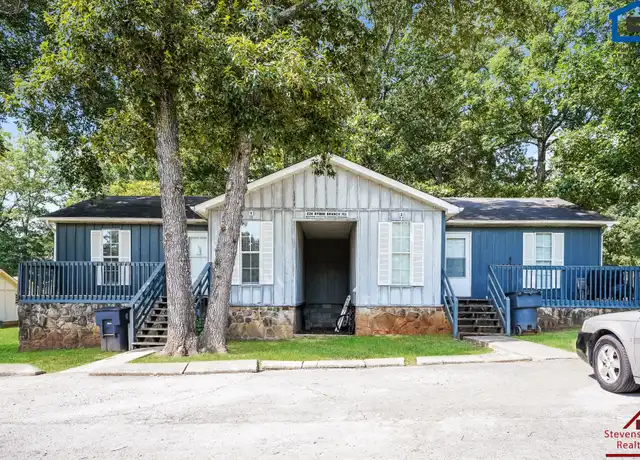 Property at 824 Bybee Branch Rd Unit 1, McMinnville, TN, 37110, 2 beds, 1 bath, [object Object]