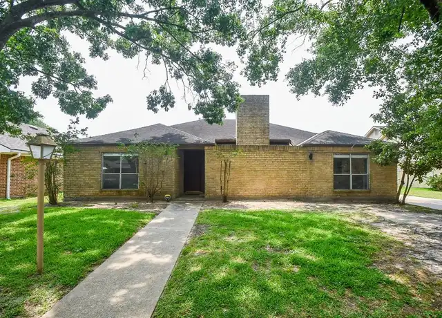 Property at 7819 Candle Ln, Houston, TX, 77071, 5 beds, 2.5 baths, [object Object]
