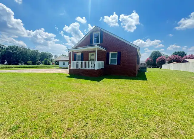 Property at 2615 Airport Rd, Salisbury, NC, 28147, 3 beds, 1 bath, [object Object]