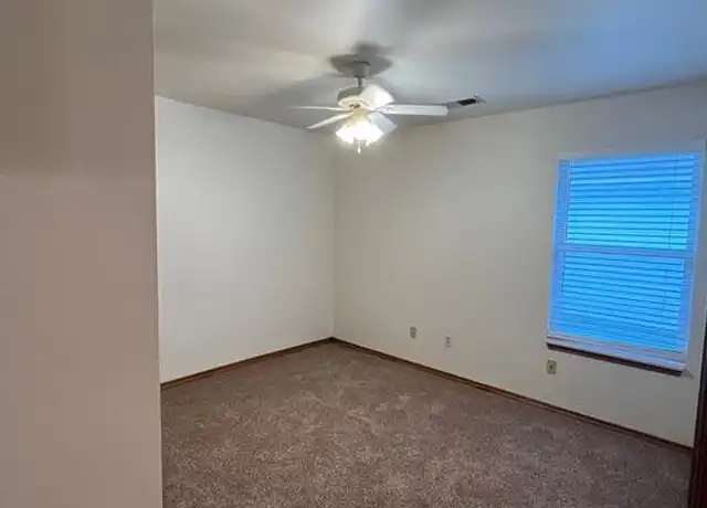 Property at 1304 Commerce Dr #2, Norman, OK, 73071, 4 beds, 2 baths, [object Object]