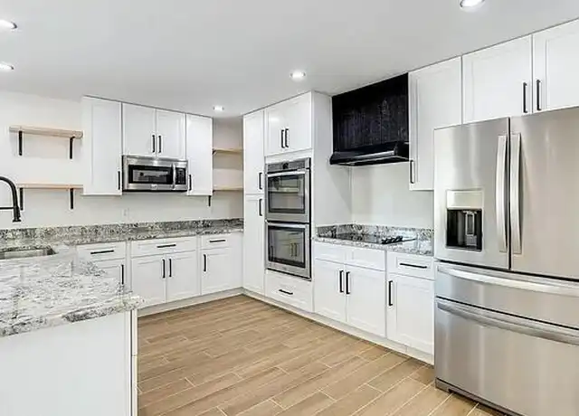 Property at 2030 E Duke Dr, Tempe, AZ, 85283, 3 beds, 2 baths, [object Object]