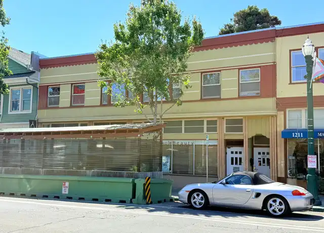 Property at 1209 Park St Unit 3, Alameda, CA, 94501, 2 beds, 1 bath, [object Object]