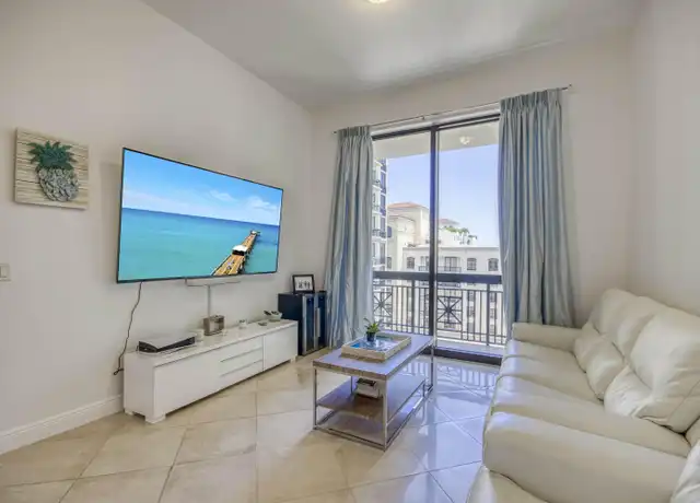 Property at 701 S Olive Ave #1509, West Palm Beach, FL, 33401, 1 bed, 1.5 baths, [object Object]