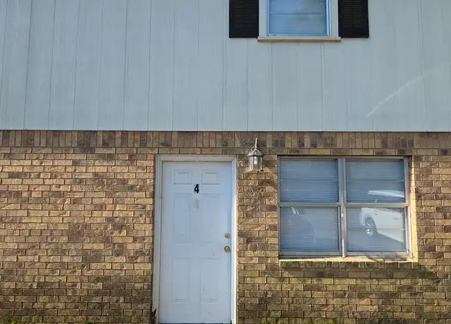Property at 301 N Joplin Ave Unit 4, Russellville, AR, 72801, 2 beds, 1 bath, [object Object]