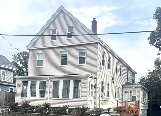 Property at 79 Franklin St Unit 1, Stoneham, MA, 02180, 2 beds, 1 bath, [object Object]