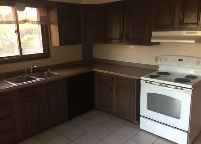 Property at 3160 Rosalie Pkwy #01, Plover, WI, 54467, 1 bed, 1 bath, [object Object]