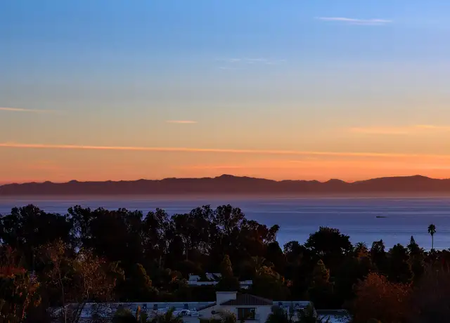 Photo of 535 Red Rose Ln, Santa Barbara, CA 93109