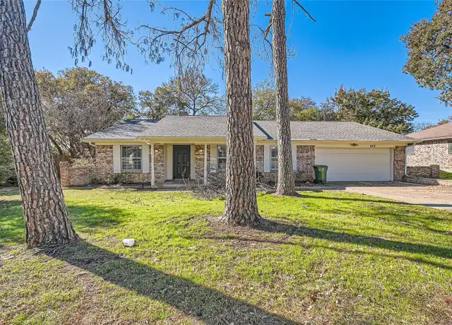 Property at 808 Stratford Dr, Bedford, TX, 76021, 3 beds, 2 baths, [object Object]