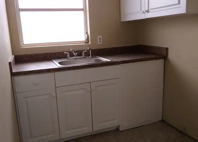 Property at 38483 County Road 54 #5, Zephyrhills, FL, 33542, 2 beds, 1 bath, [object Object]