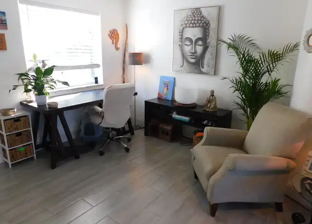 Property at 825 NE 6th St Unit 2, Fort Lauderdale, FL, 33304, 1 bed, 1 bath, [object Object]