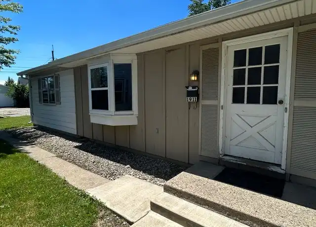 Property at 1909 Thompson St Unit 1911, Lafayette, IN, 47904, 2 beds, 1 bath, [object Object]