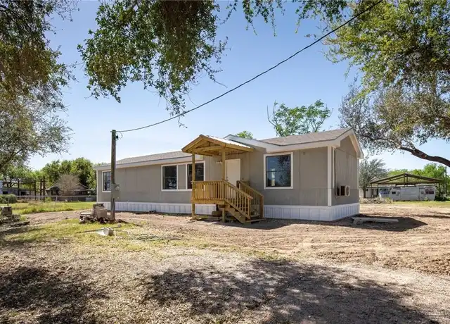 Property at 1221 S Cesar Chavez Rd, Edinburg, TX, 78542, 2 beds, 2 baths, [object Object]