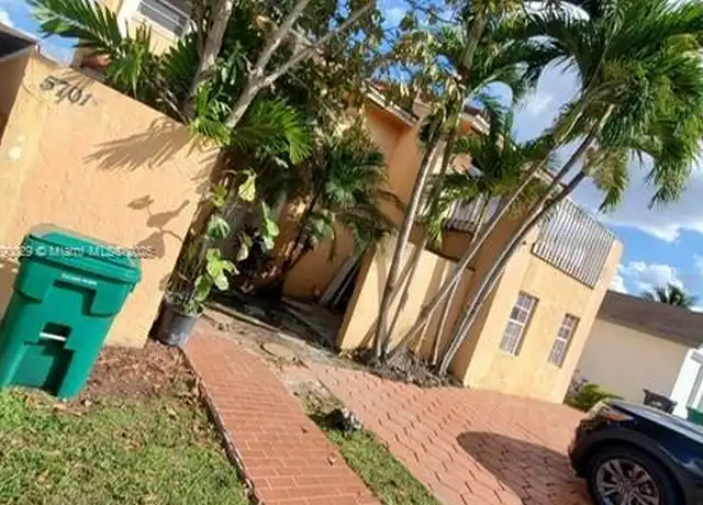 Property at 5701 SW 130th Pl Unit 5701, Miami, FL, 33183, 6 beds, 4 baths, [object Object]