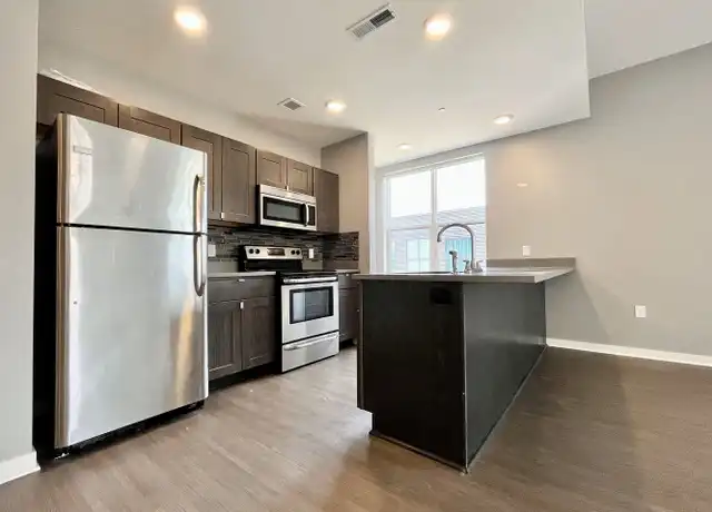 Property at 601 Michigan St NE Unit 301, Grand Rapids, MI, 49503, 2 beds, 2 baths, [object Object]
