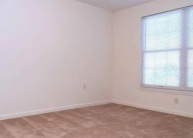 Photo of 19 Tevis Cir, Martinsburg, WV 25404